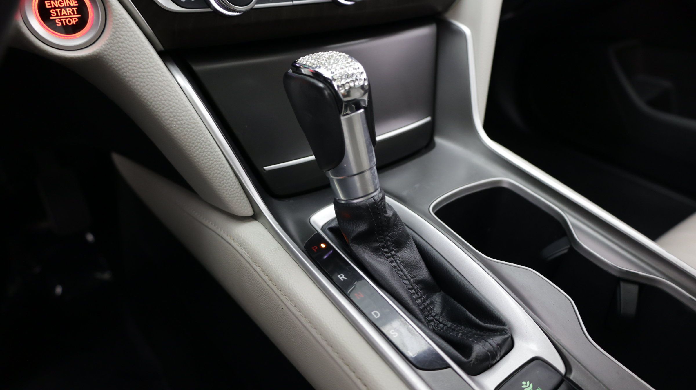 Used 2018 Honda Accord EX-L image 19
