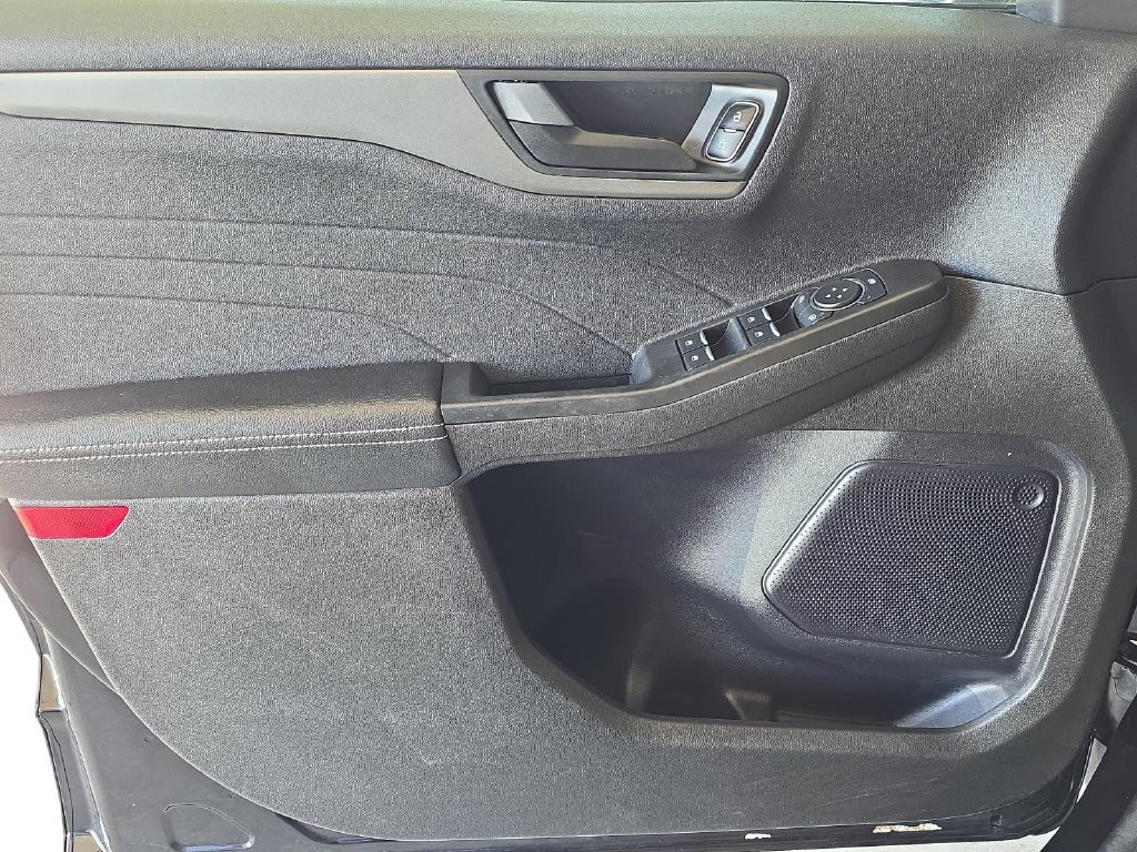 Used 2024 Ford Escape Active w/ Cold Weather Package FWD image 27