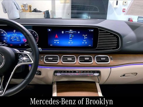 Certified 2026 Mercedes-Benz GLE 350 4MATIC image 9