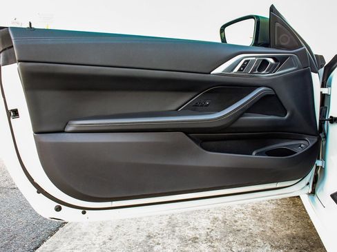 Used 2021 BMW 440i xDrive Coupe w/ Premium Package image 8