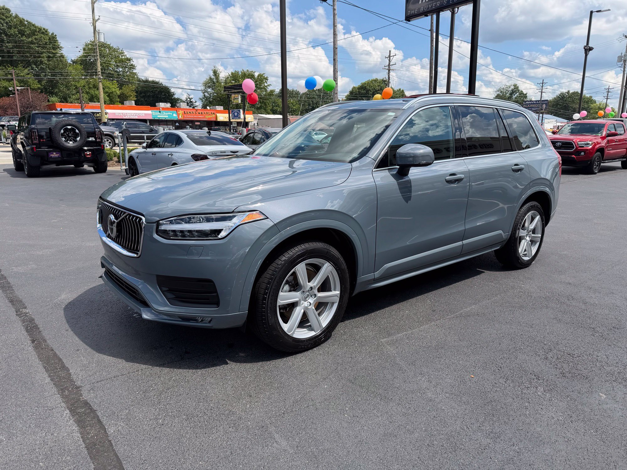 Used 2022 Volvo XC90 T5 Momentum AWD/4WD image 3