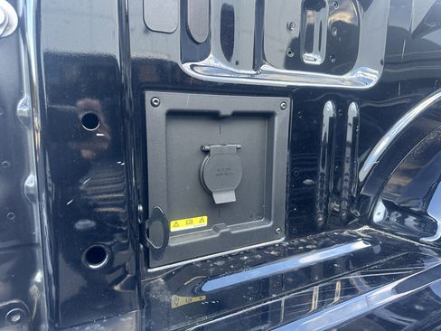 Certified 2024 Ford F150 STX w/ Mobile Office Package image 8