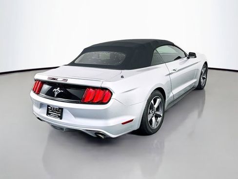 Used 2015 Ford Mustang Convertible w/ Equipment Group 051A image 7