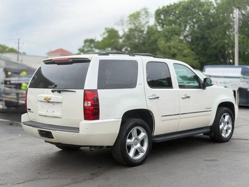 Used 2013 Chevrolet Tahoe LTZ AWD/4WD image 8