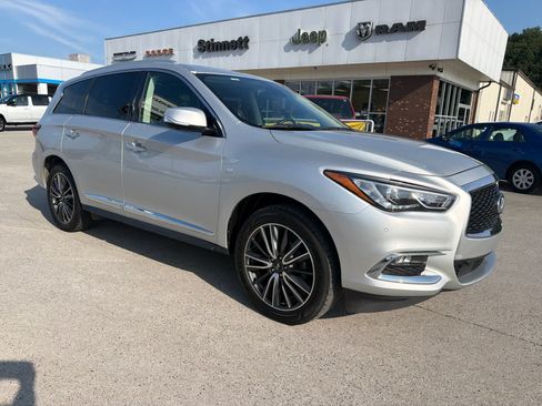 Used 2018 INFINITI QX60 Luxe w/ Deluxe Technology Package AWD/4WD image 1