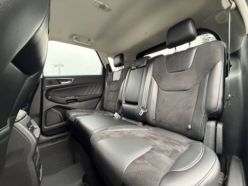 Certified 2017 Ford Edge Sport w/ Technology Package image 41