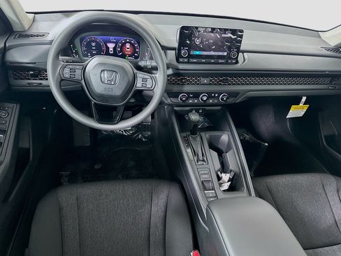 Certified 2025 Honda Accord LX image 15