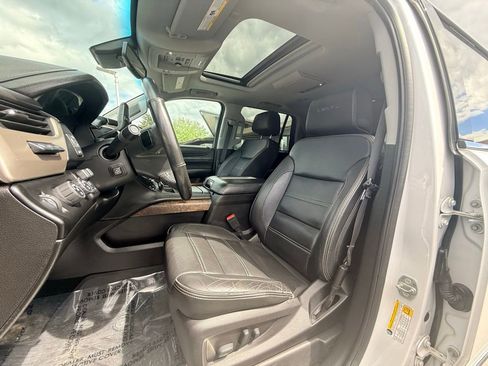 Used 2018 GMC Yukon Denali AWD/4WD image 30