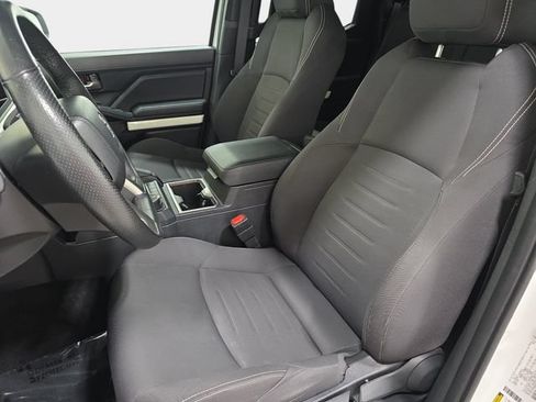 Certified 2024 Toyota Tacoma TRD Off-Road AWD/4WD image 11