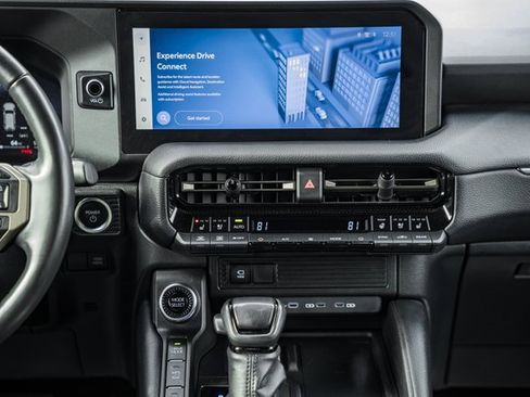 Used 2024 Toyota Land Cruiser image 24