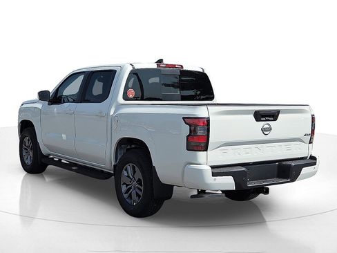 New 2026 Nissan Frontier SV w/ Tow Package image 4