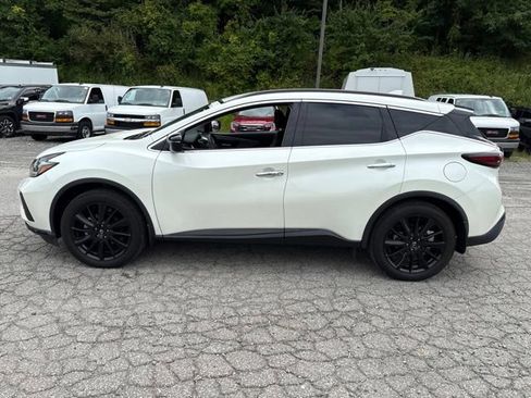 Certified 2023 Nissan Murano SV w/ SV Midnight Edition Package AWD/4WD image 2
