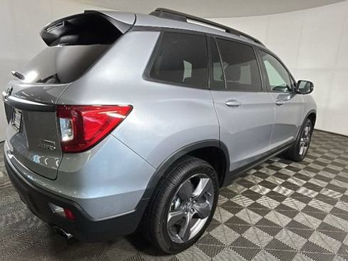 Used 2021 Honda Passport Touring image 2