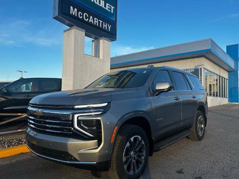 New 2026 Chevrolet Tahoe LT image 2