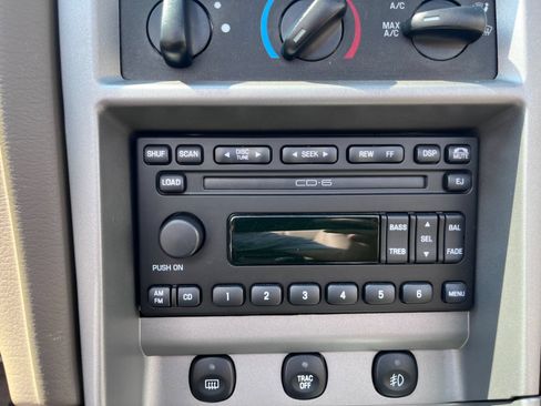 Used 2003 Ford Mustang GT RWD image 90