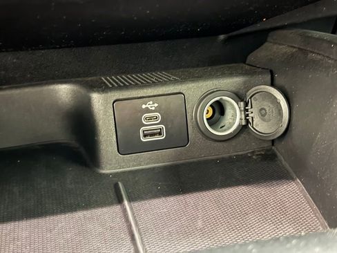 Used 2024 Ford Escape ST-Line image 35