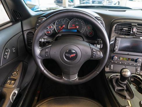 Used 2013 Chevrolet Corvette 427 w/ 1SB Preferred Equipment Group RWD image 22