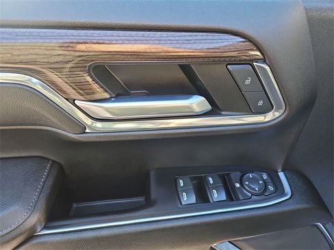 Certified 2023 Chevrolet Silverado 1500 LT image 23