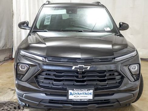 New 2026 Chevrolet TrailBlazer LT w/ Midnight Edition FWD image 5