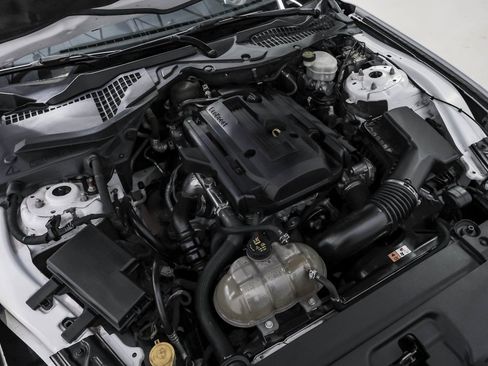 Used 2017 Ford Mustang Premium image 54