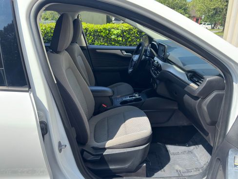 Used 2021 Ford Escape SE AWD/4WD image 13