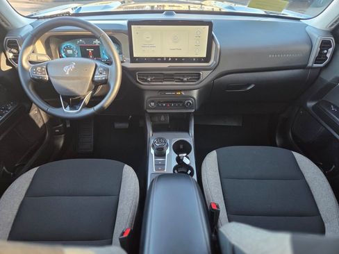 Used 2025 Ford Bronco Sport Big Bend w/ Convenience Package image 11