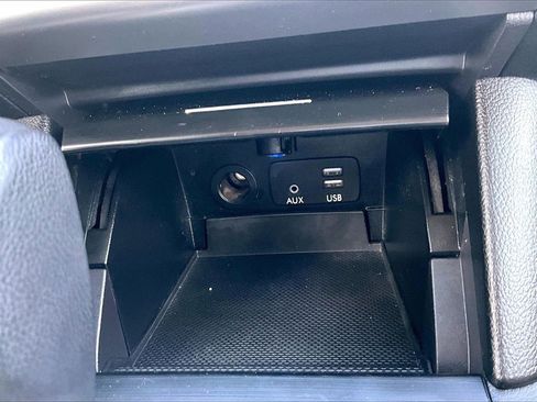 Used 2016 Subaru Outback 2.5i Limited image 30