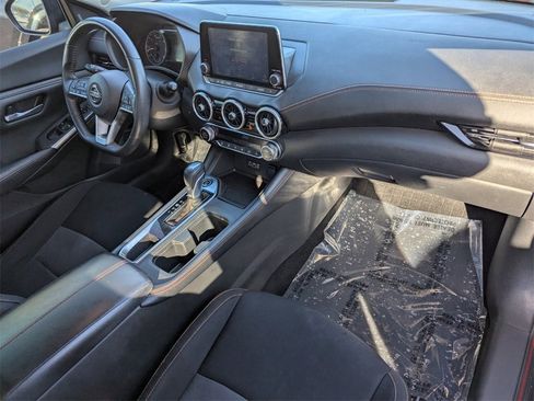 Used 2020 Nissan Sentra SR w/ Electronics Package image 32
