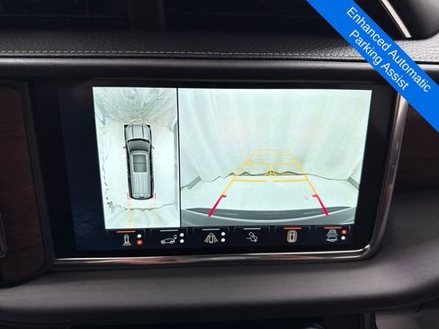 Used 2023 GMC Yukon Denali Ultimate image 39