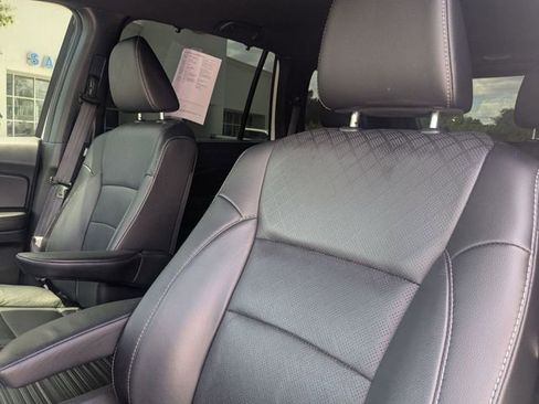 Used 2023 Honda Passport Elite image 14