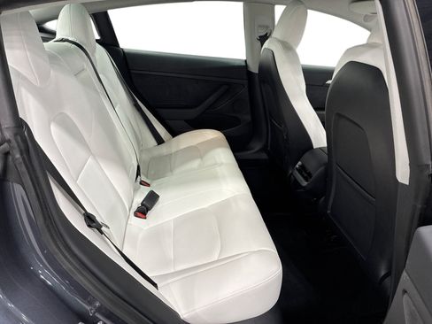 Certified 2021 Tesla Model 3 Performance AWD/4WD image 11