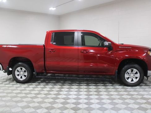 Used 2022 Chevrolet Silverado 1500 LT w/ Convenience Package II image 12