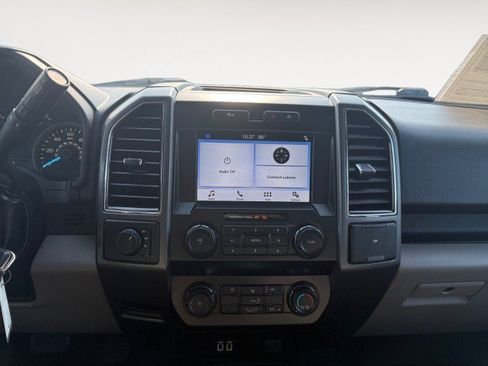 Used 2019 Ford F150 XLT AWD/4WD image 6