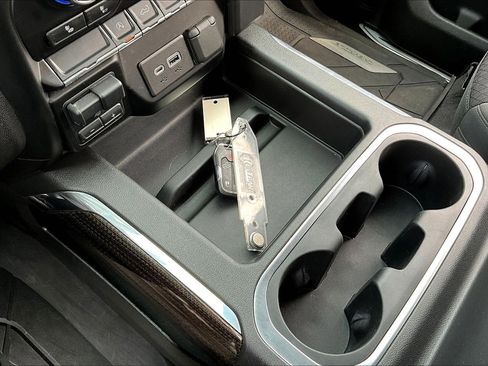 Used 2021 Chevrolet Silverado 1500 RST w/ Convenience Package II image 34