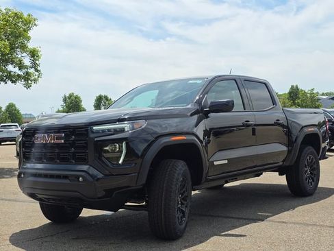 New 2026 GMC Canyon Elevation w/ Convenience Package AWD/4WD image 12
