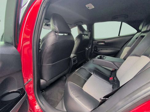 Used 2019 Toyota Corolla XSE FWD image 33