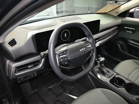 Used 2025 Kia K4 EX FWD image 10