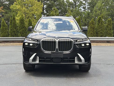 Used 2024 BMW X7 xDrive40i w/ Premium Package AWD/4WD image 13