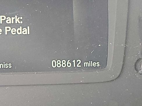 Used 2018 Honda Odyssey LX image 18