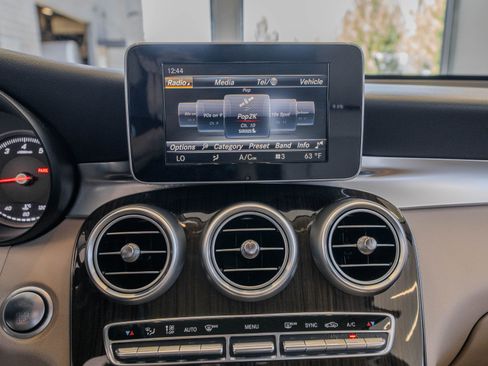 Certified 2016 Mercedes-Benz GLC 300 image 25