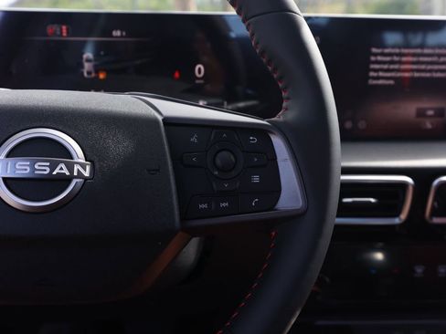 New 2026 Nissan Sentra SR FWD image 26