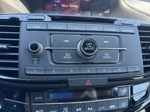 Used 2017 Honda Accord Sport Special Edition image 23