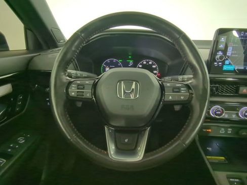 Used 2024 Honda CR-V Sport Touring image 25