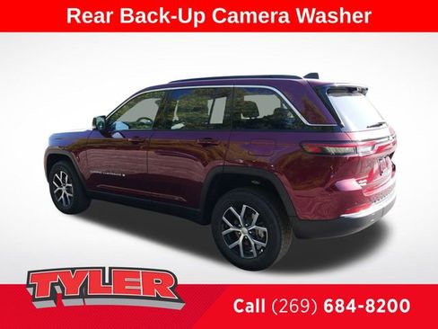 New 2025 Jeep Grand Cherokee Limited w/ Luxury Tech Group II image 5