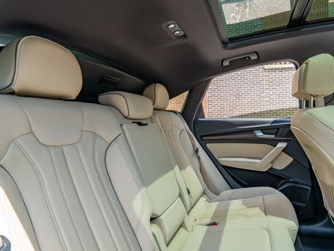 Used 2023 Audi Q5 2.0T Premium Plus AWD/4WD image 15