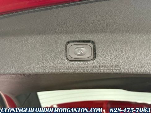 Used 2016 Ford Explorer Limited image 41