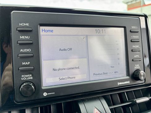 Used 2021 Toyota RAV4 XLE AWD/4WD image 21