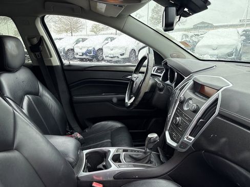 Used 2012 Cadillac SRX FWD image 24