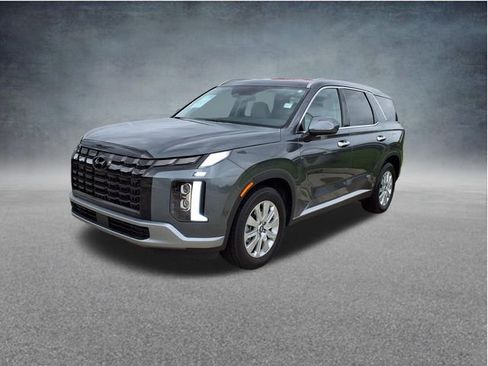 Used 2025 Hyundai Palisade SEL FWD image 3