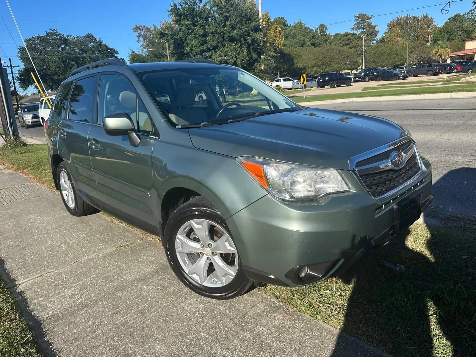 Used 2014 Subaru Forester 2.5i Limited AWD/4WD image 1